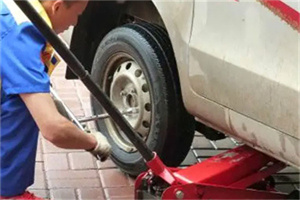 革吉附近拖车24小时服务热线电话